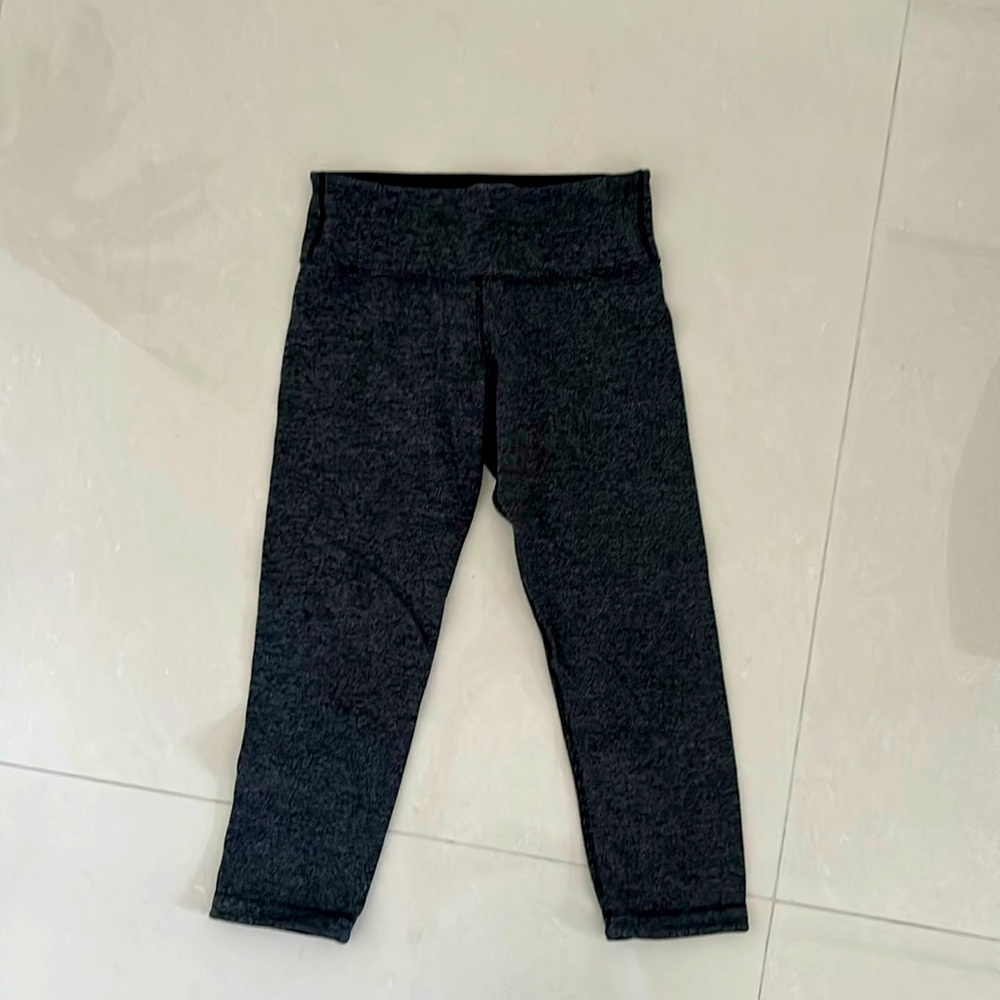 LULU LEMON Leggings Size 4 Reversible